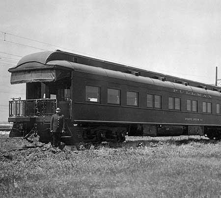 Photo of the 1926 Cardinal's Train to the 28th Eucharistic Congress in Chicago