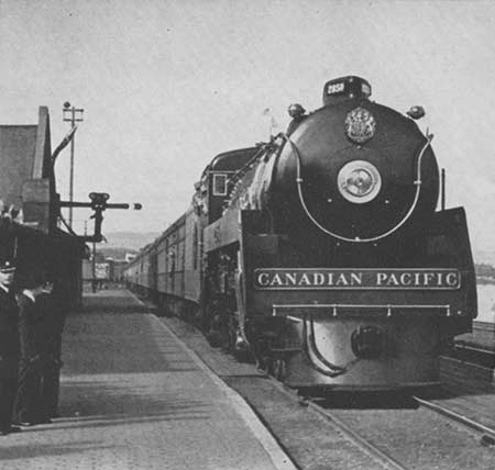 Photo of the Royal Train Canadian Pacific Royal Hudson 2850