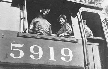 Photo of the Royal Train Canadian Pacific Royal Hudson 2850